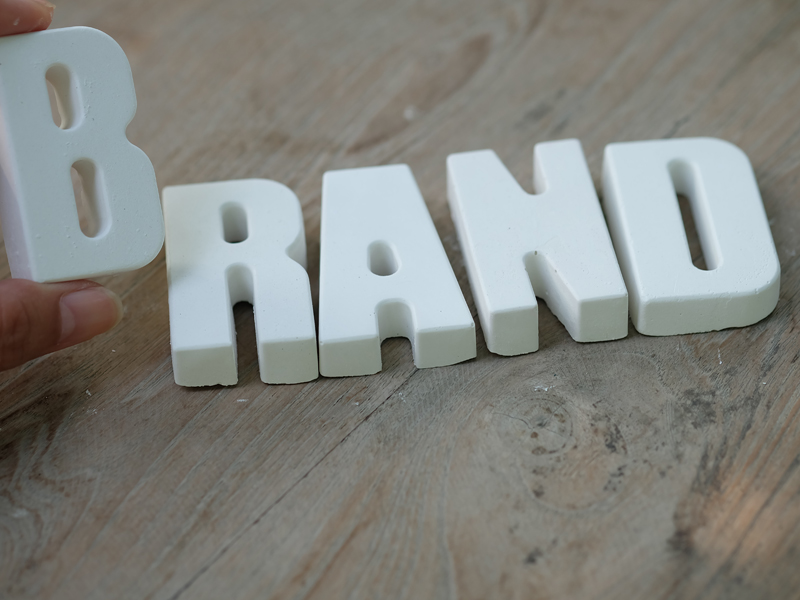 如何在不疏远加盟商的情况下重塑品牌